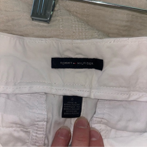 Tommy Hilfiger White Cotton Shorts | Size 0 - Picture 7 of 10